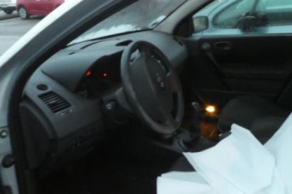 Pompe à carburant RENAULT MEGANE 2