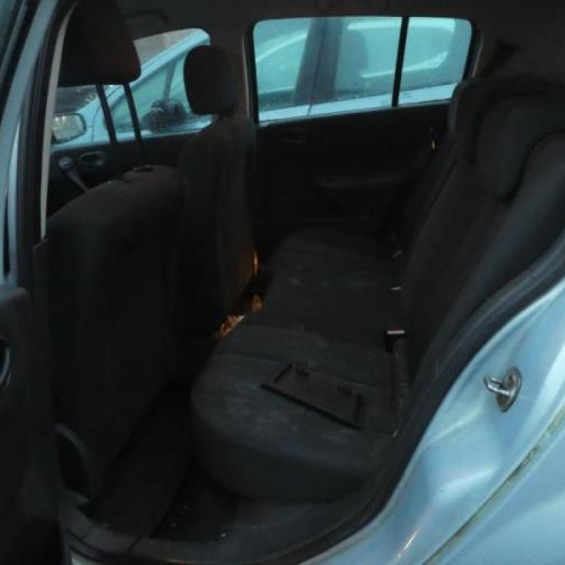 Pompe à carburant RENAULT MEGANE 2 Photo n°8