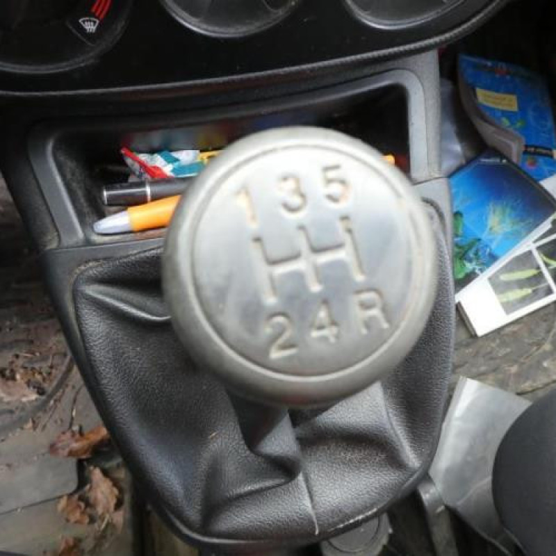 Interrupteur de leve vitre avant droit CITROEN NEMO Photo n°11
