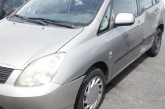 Compresseur clim TOYOTA COROLLA VERSO 1
