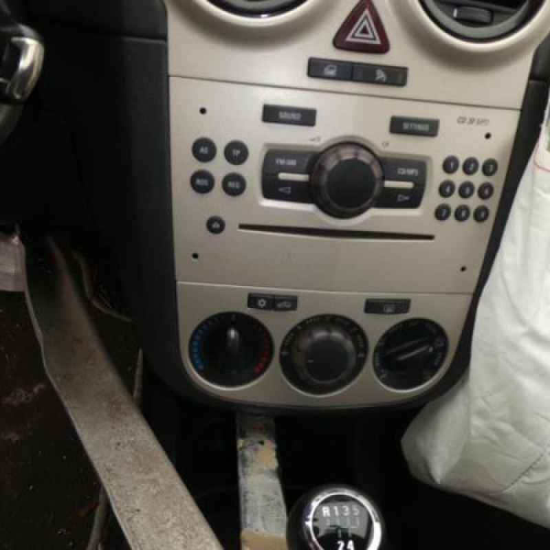 Compresseur clim OPEL CORSA D Photo n°10
