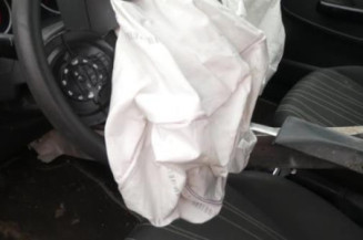 Compresseur clim OPEL CORSA D