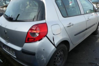 Moteur essuie glace arriere RENAULT CLIO 3