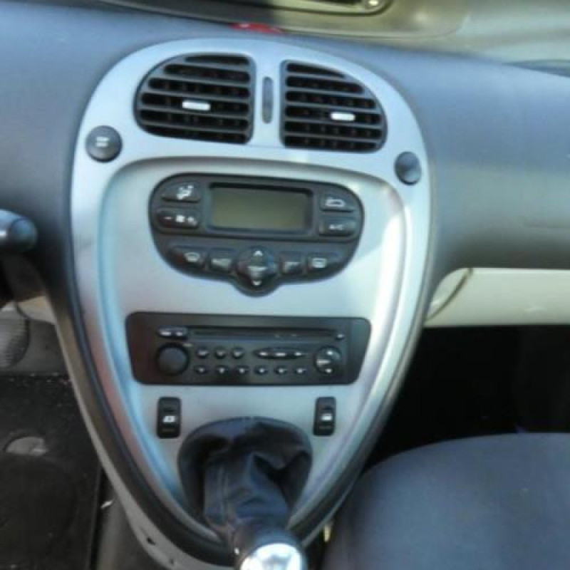Capot CITROEN XSARA PICASSO Photo n°11
