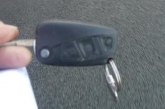 Verin de coffre FIAT GRANDE PUNTO