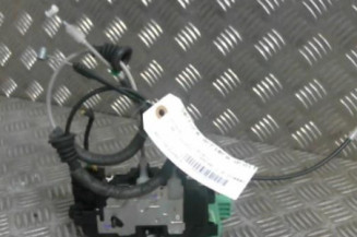 Serrure arriere droit HYUNDAI I 30 1 Photo n°1