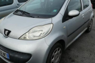 Serrure avant droit PEUGEOT 107