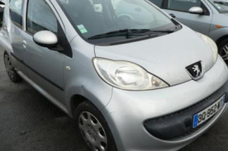 Serrure avant droit PEUGEOT 107