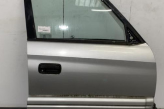 Porte avant droit TOYOTA LAND CRUISER 3 J90 Photo n°1