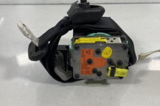 Pretensionneur de ceinture avant droit TOYOTA YARIS 2 Photo n°1
