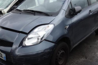 Serrure arriere droit TOYOTA YARIS 2