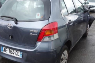 Serrure arriere droit TOYOTA YARIS 2