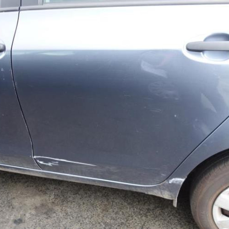 Serrure arriere droit TOYOTA YARIS 2 Photo n°8