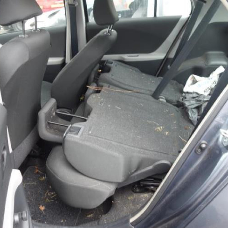 Serrure arriere droit TOYOTA YARIS 2 Photo n°12