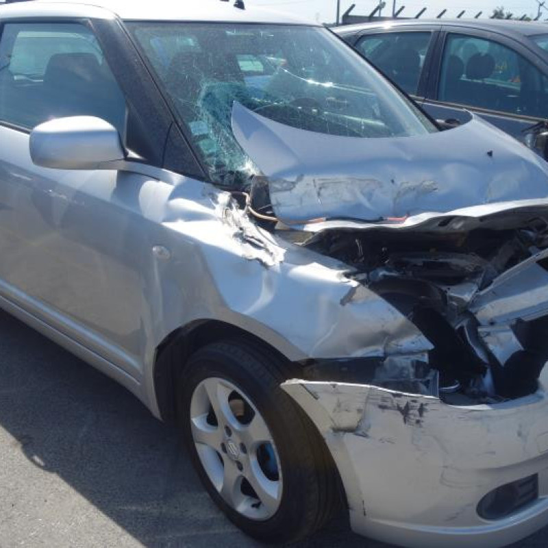Pretensionneur de ceinture avant droit SUZUKI SWIFT 3 Photo n°5