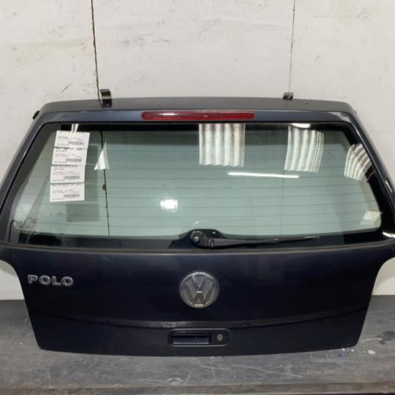 Malle/Hayon arriere VOLKSWAGEN POLO 3 Photo n°1