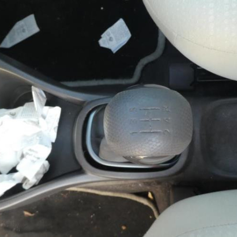 Boite de vitesses NISSAN MICRA 3 Photo n°9