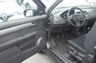 Porte avant droit SUZUKI SWIFT 3