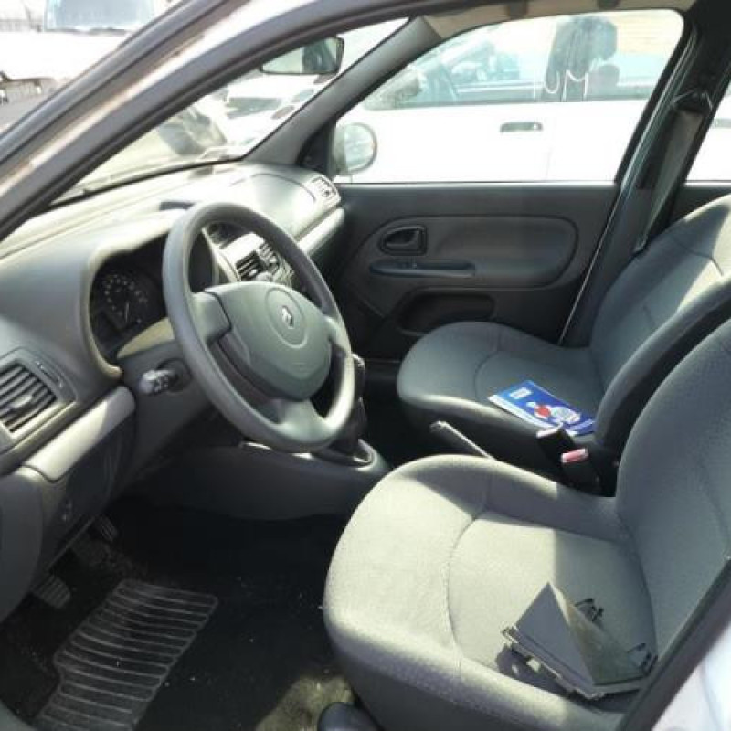 Boite de vitesses RENAULT CLIO 2 CAMPUS Photo n°7