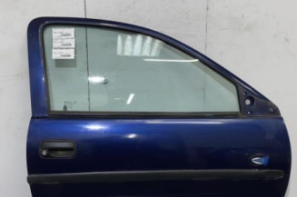 Porte avant droit OPEL CORSA B Photo n°1