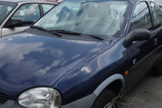Porte avant droit OPEL CORSA B