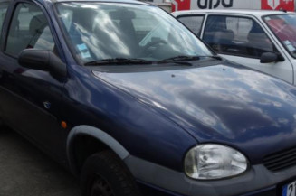 Porte avant droit OPEL CORSA B