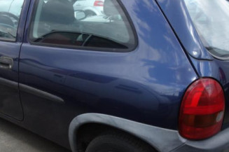 Porte avant droit OPEL CORSA B