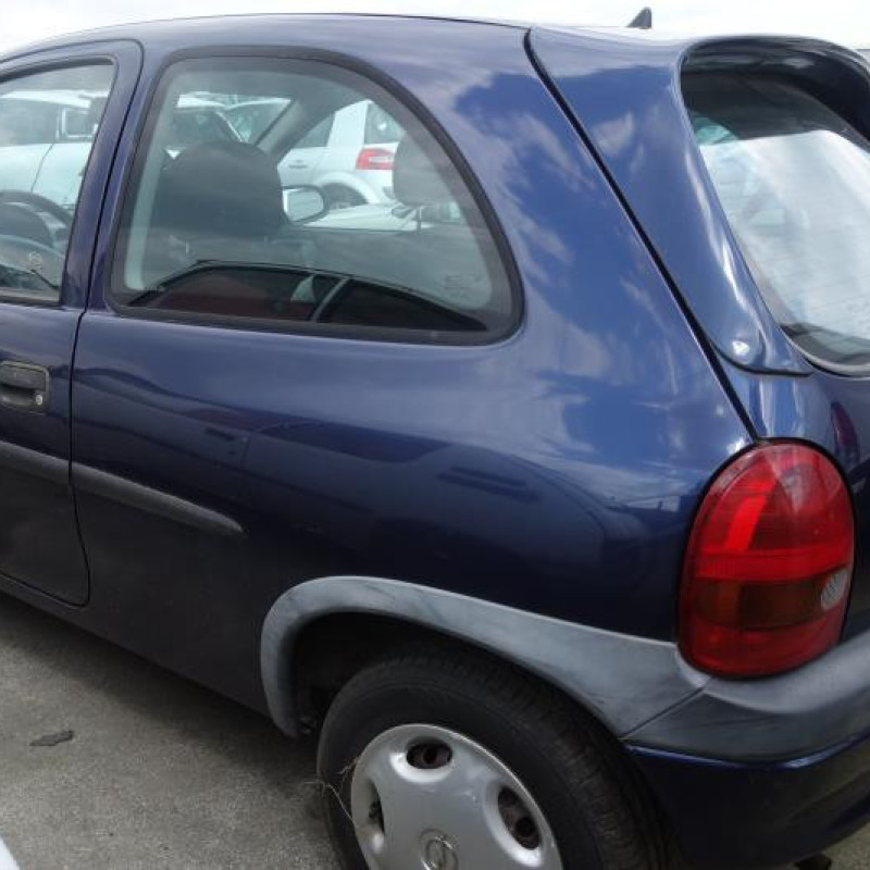 Porte avant droit OPEL CORSA B Photo n°6