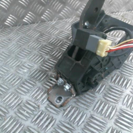 Pedale de frein HYUNDAI I 30 1