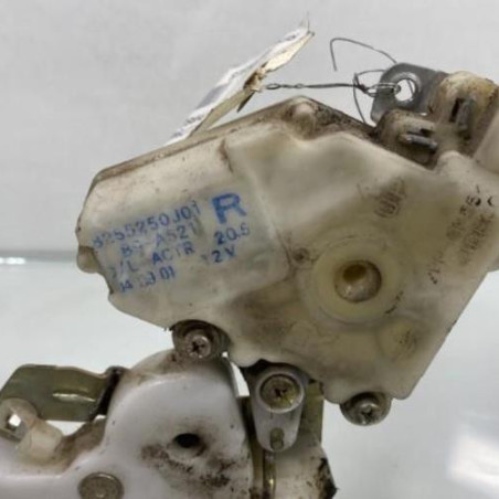 Serrure arriere droit NISSAN TERRANO 2
