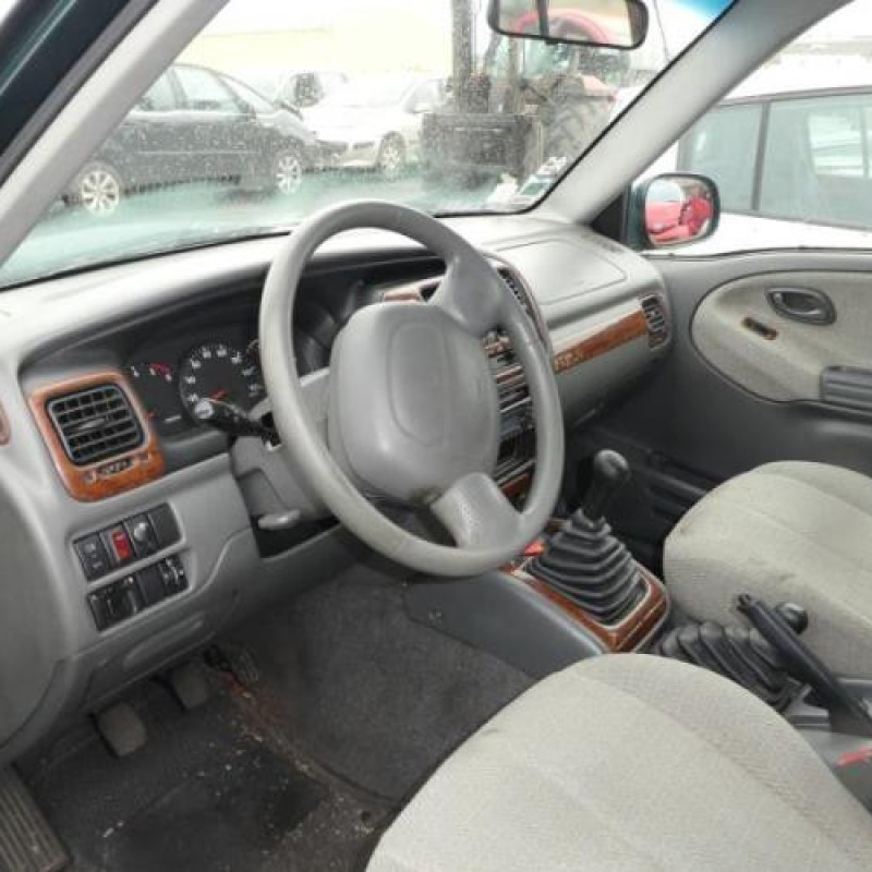 Serrure avant droit SUZUKI GRAND VITARA 1 Photo n°8