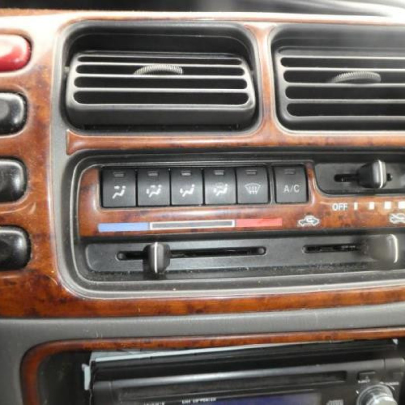 Serrure avant droit SUZUKI GRAND VITARA 1 Photo n°13