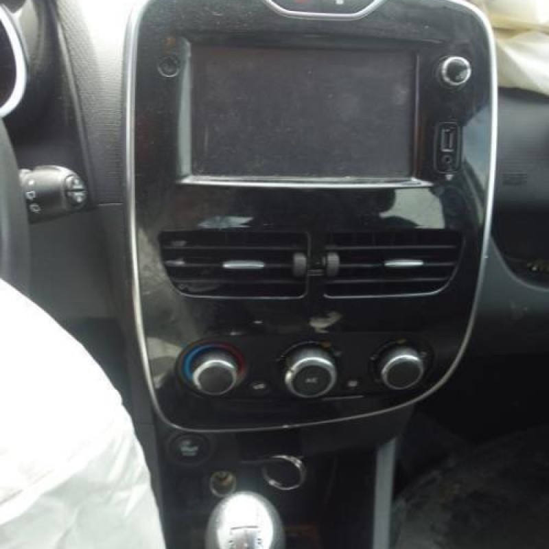 Commande chauffage RENAULT CLIO 4 Photo n°12