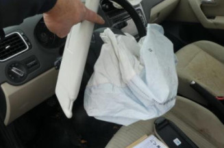 Com (Bloc Contacteur Tournant+Commodo Essuie Glace+Commodo Phare) VOLKSWAGEN POLO 5