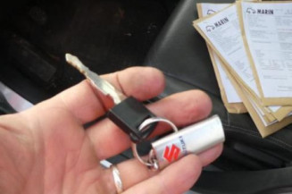Porte arriere droit SUZUKI SWIFT 3