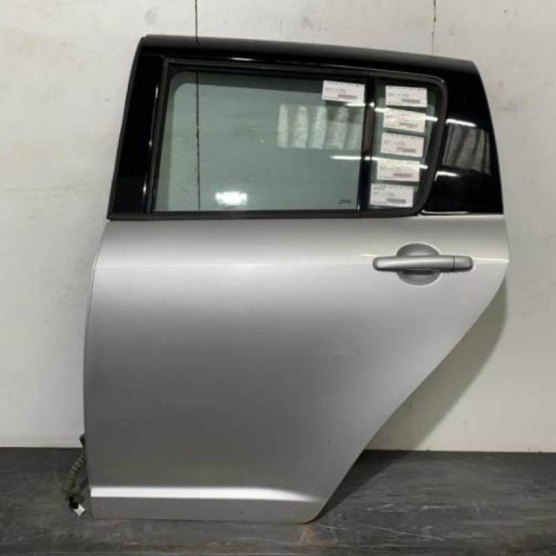 Porte arriere gauche SUZUKI SWIFT 3 Photo n°1