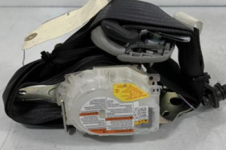 Pretensionneur de ceinture avant droit SUZUKI SWIFT 3 Photo n°1
