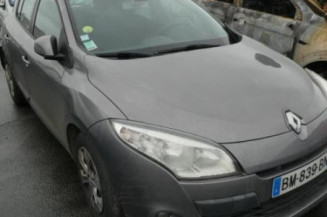 Verin de coffre RENAULT MEGANE 3