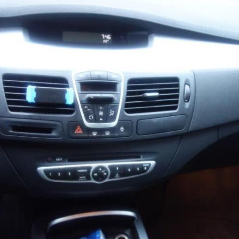 Compteur RENAULT LAGUNA 3 Photo n°11