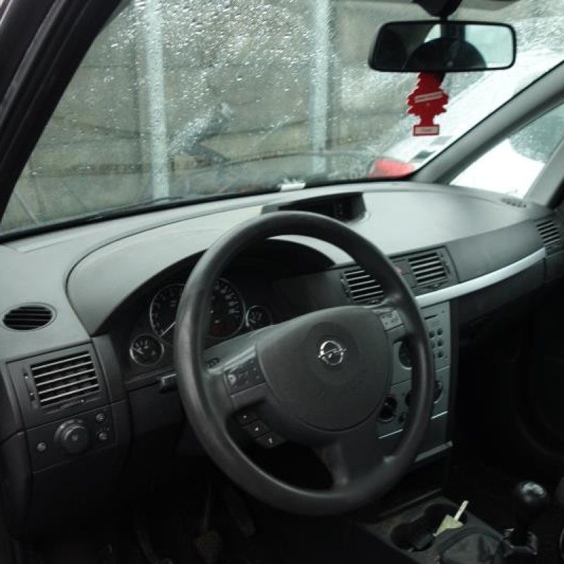 Feu arriere principal droit (feux) OPEL MERIVA A Photo n°7