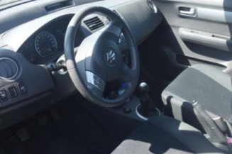 Retroviseur gauche SUZUKI SWIFT 3