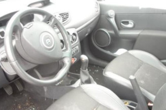 Capot RENAULT CLIO 3