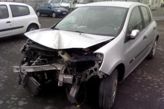 Moteur essuie glace arriere RENAULT CLIO 3