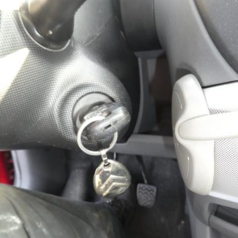Pretensionneur de ceinture avant gauche CITROEN C1 1 Photo n°12