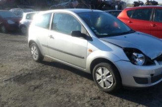 Feu arriere principal droit (feux) FORD FIESTA 5