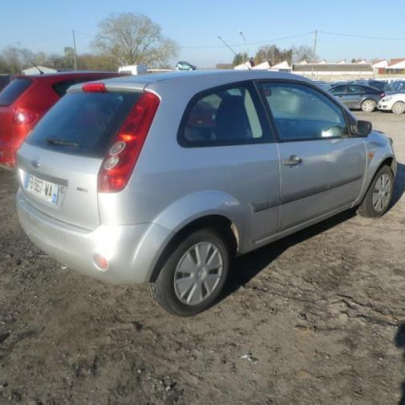 Feu arriere principal droit (feux) FORD FIESTA 5 Photo n°5