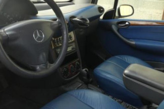 Retroviseur gauche MERCEDES CLASSE A 168