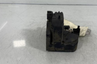 Serrure avant droit RENAULT SCENIC 1