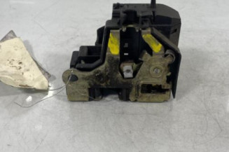 Serrure avant droit RENAULT SCENIC 1