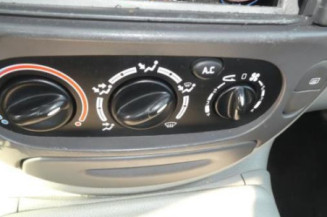 Serrure avant droit RENAULT SCENIC 1